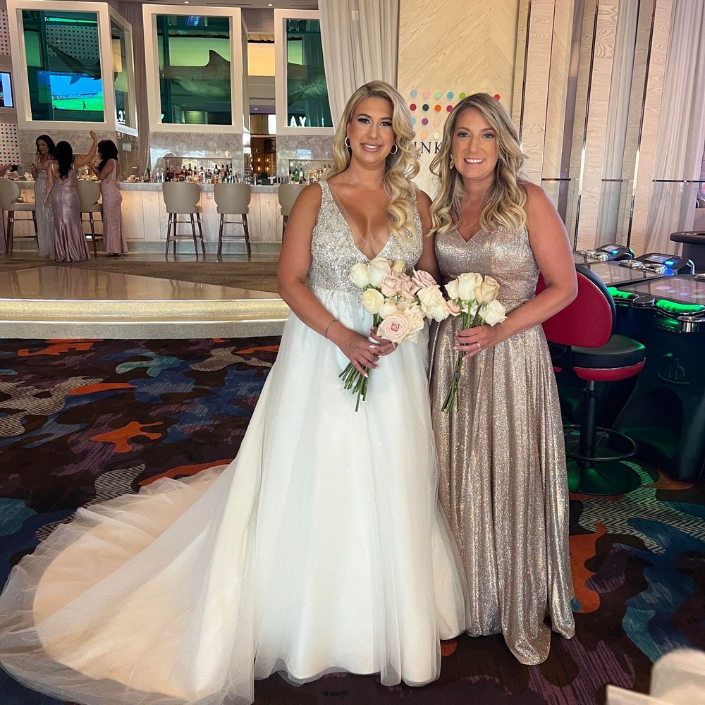 Meet your Posher, Lauren